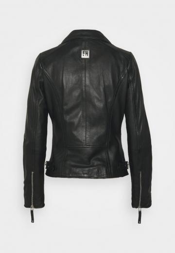 Короткая куртка