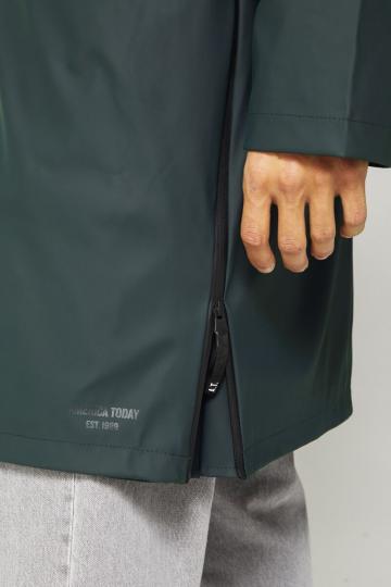 Куртка-дождевик