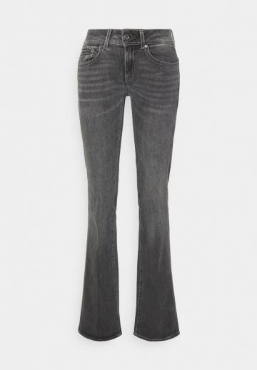 Клешеные брюки