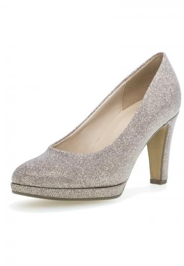 Туфли на высоком каблуке