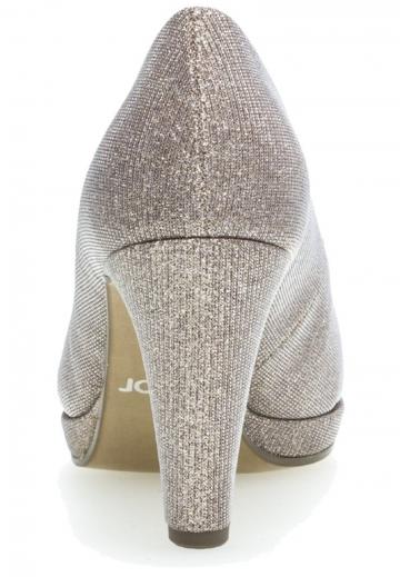 Туфли на высоком каблуке