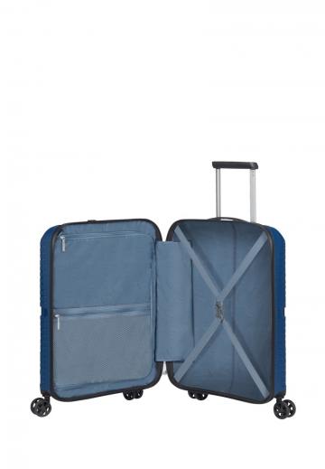 Чемодан на колесах