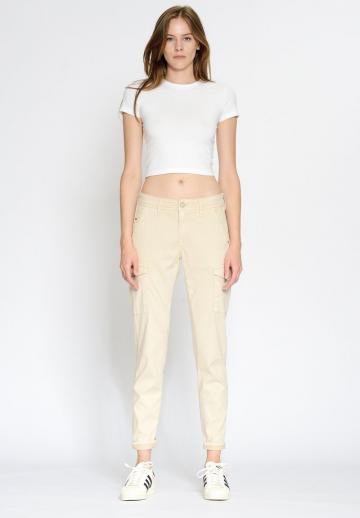 Короткие джинсы