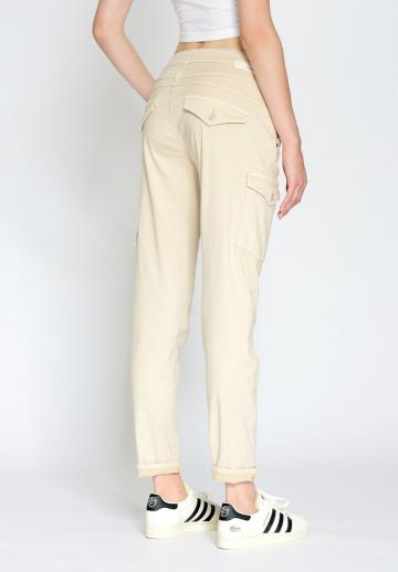 Короткие джинсы