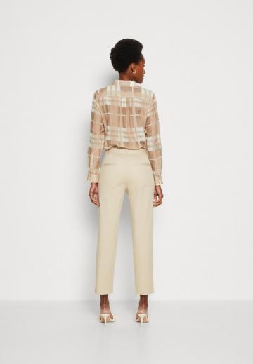 Узкие брюки