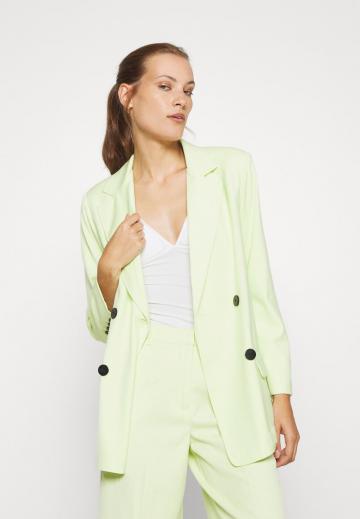 Топ на бретельках