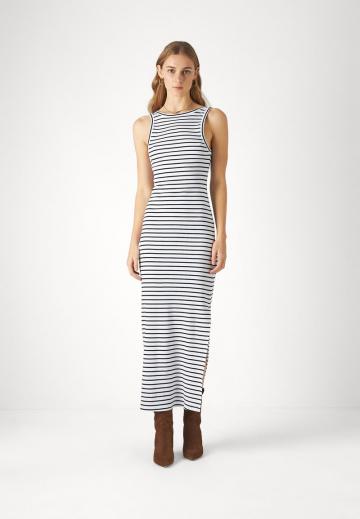 Пляжное платье