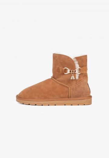 Зимние ботинки