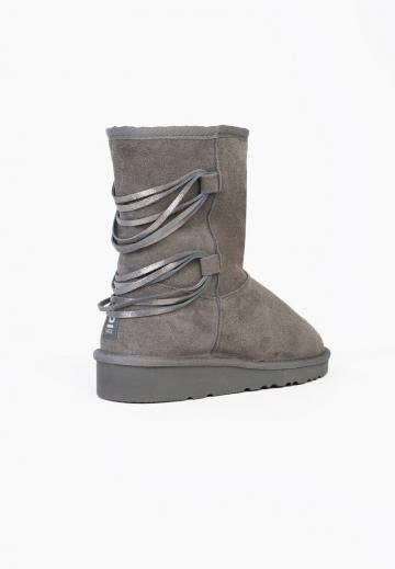 Зимние ботинки