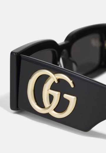 Солнечные очки