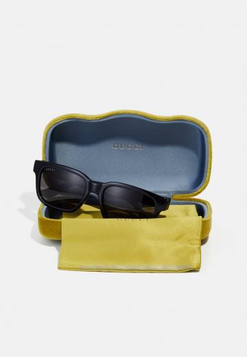 Солнечные очки