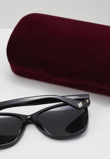 Солнечные очки