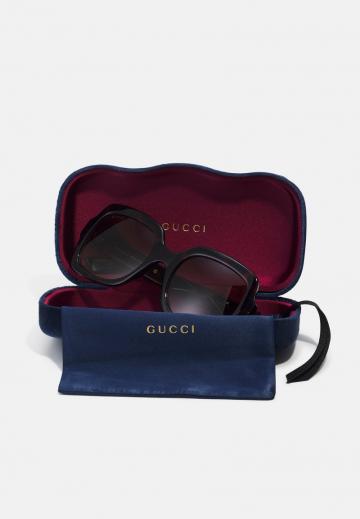 Солнечные очки