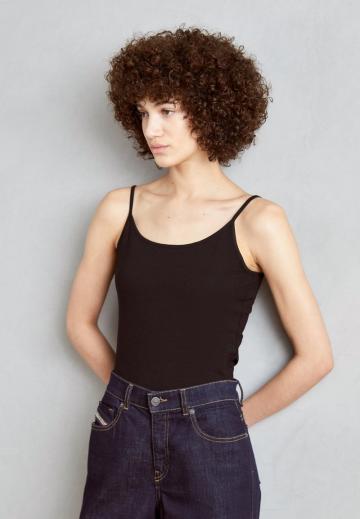 Топ на бретельках