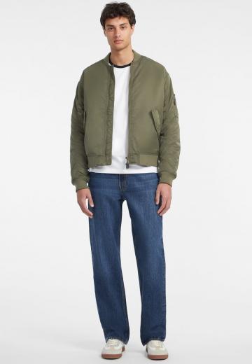 Куртка бомбер