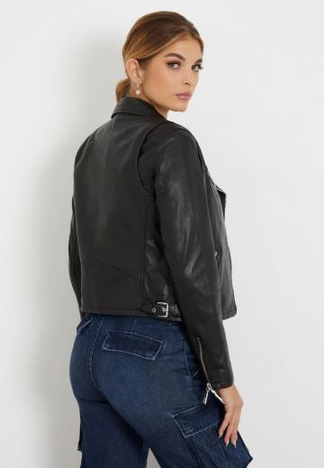 Короткая куртка