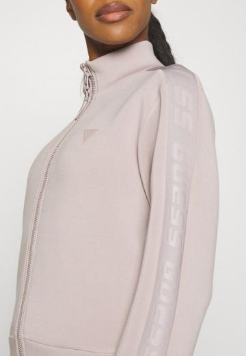 Спортивная толстовка