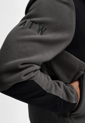 Флисовая куртка