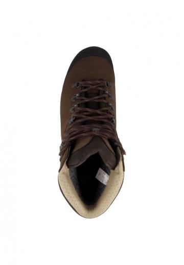 Походные ботинки