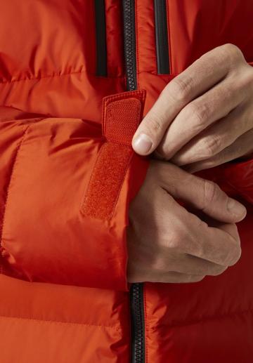 Зимняя куртка