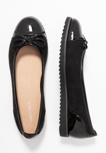 Спортивные балетки