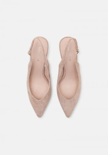 Туфли с ремешком