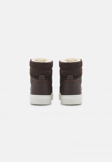 Высокие кеды