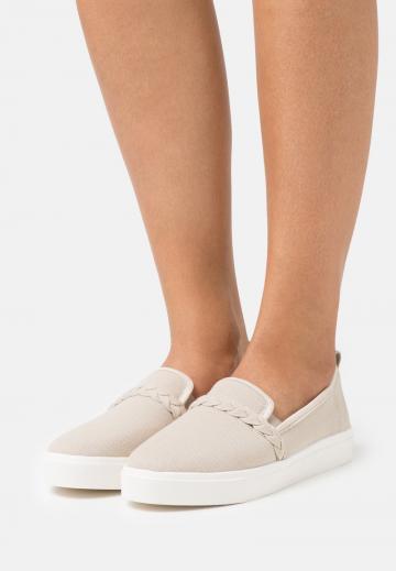 Спортивные балетки