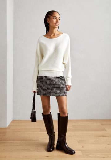 Длинный пуловер