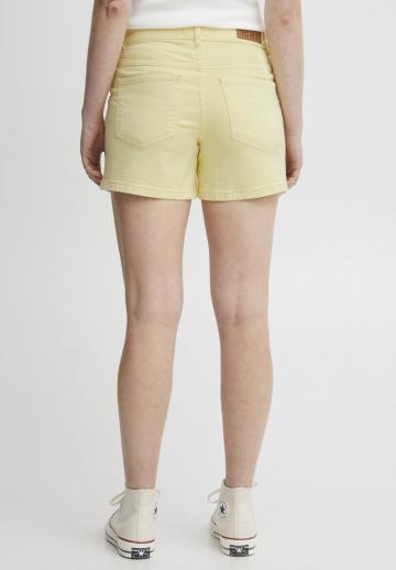 Джинсовые шорты