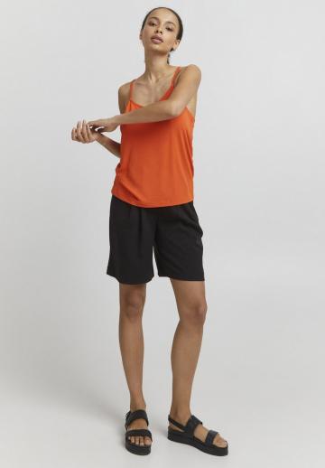 Топ на бретельках