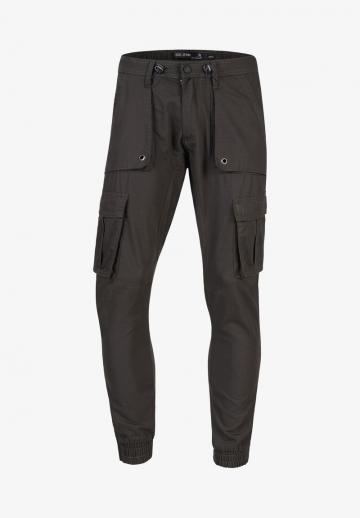 Брюки с накладными карманами