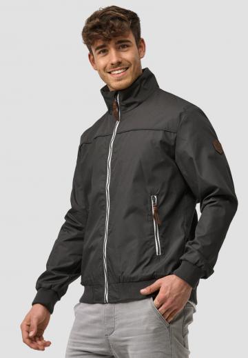 Куртка бомбер