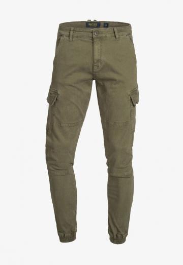 Брюки с накладными карманами