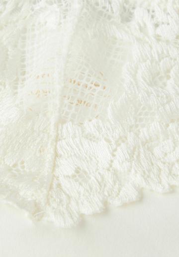 Трусы на бедрах