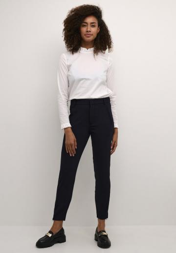 Узкие брюки