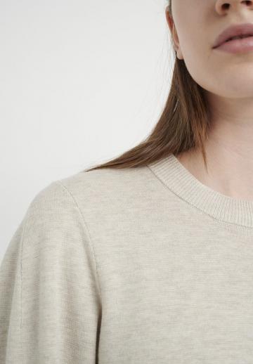 Вязаное платье