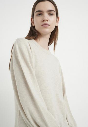 Вязаное платье