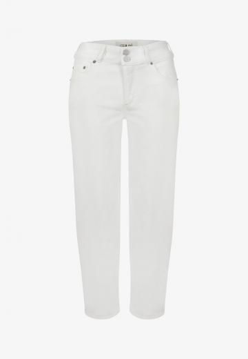 Короткие джинсы