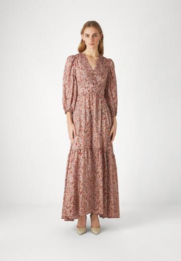 Летнее платье