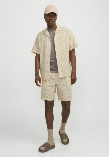 Рубашка с коротким рукавом