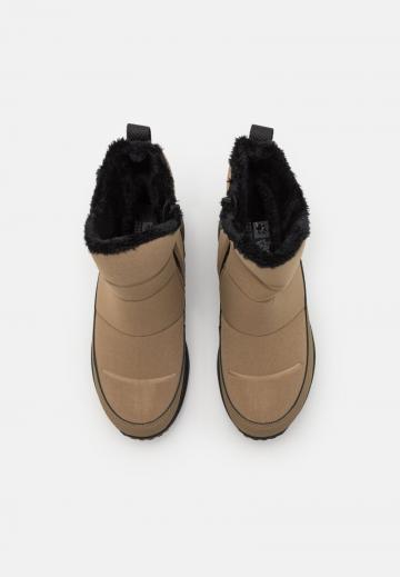 Походные сапоги