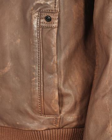 Куртка бомбер