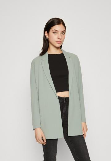 Длинный блейзер