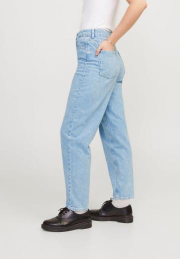 Джинсы