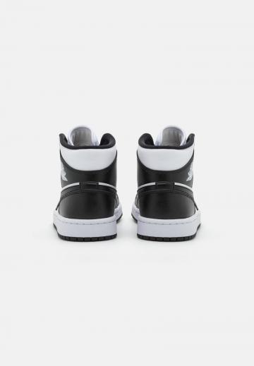 Высокие кеды