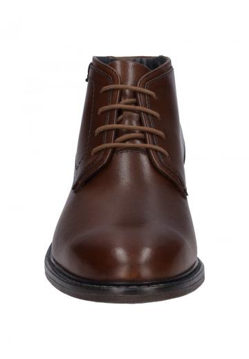 Ботинки на шнуровке