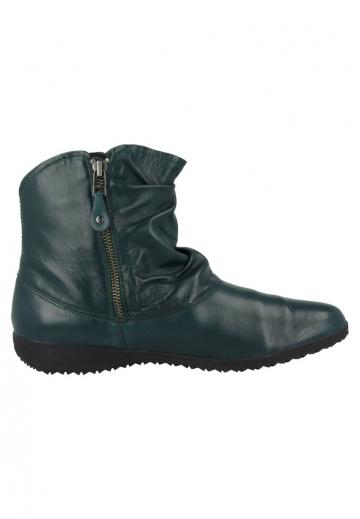 Зимние ботинки