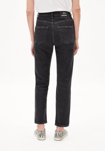 Джинсы