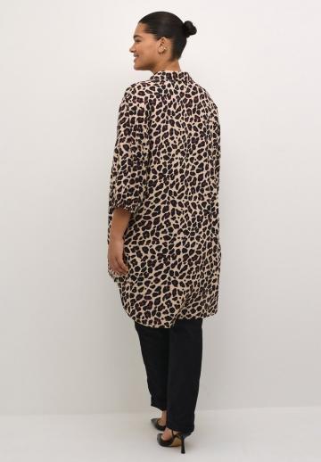 Длинная блузка